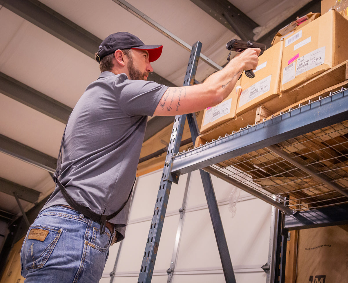 Offers the maximum range of motion to reach higher locations.